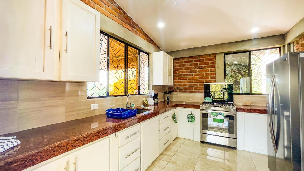 Villa Ometepe Mérida エクステリア 写真